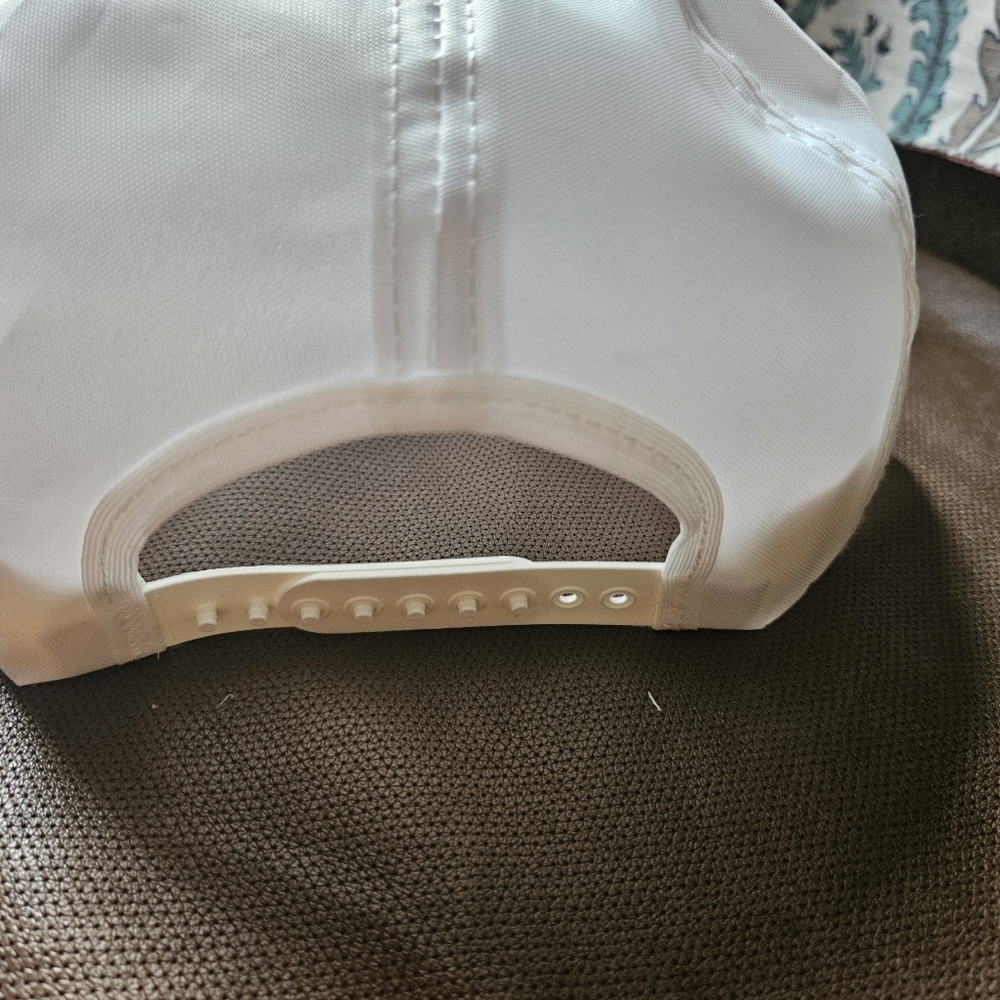 Bud Light Hat - Picture 3 of 6